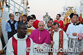 La processione a mare di Santa Restituta 28